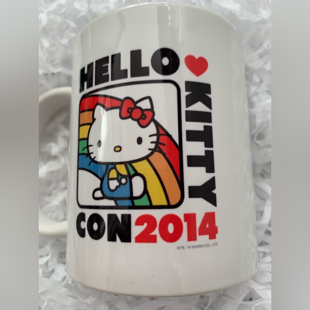 Hello Kitty Con 2014 Exclusive Sanrio Collectible Ceramic Mug New with Box - Picture 3 of 7